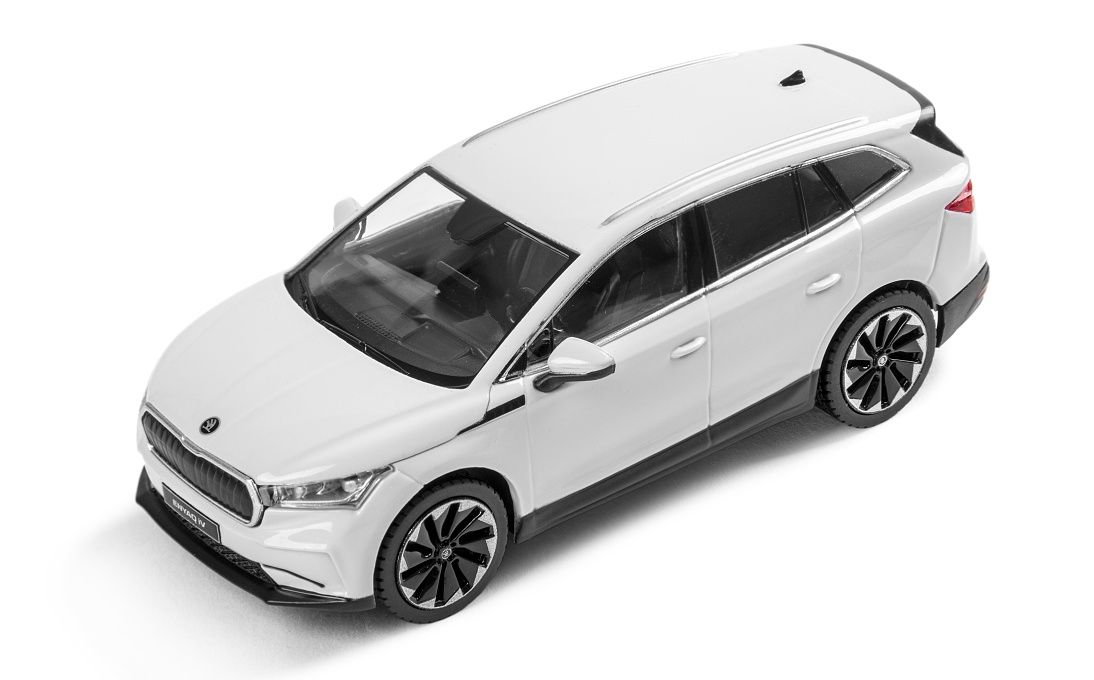 Модель Skoda Enyaq iV 1:43 moon white (5LA099300S9R) 1