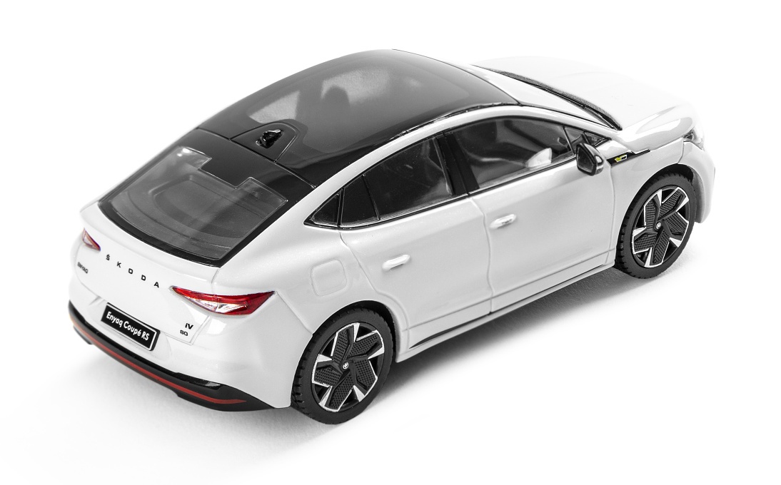 Модель Skoda Enyaq Coupe RS 1:43 Moon white (5LE099300S9R) 3