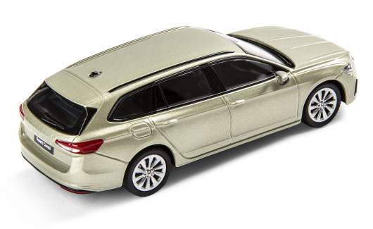 Модель Skoda Superb IV Combi 1:43 Pebble silver (3P0099300M7P) 2